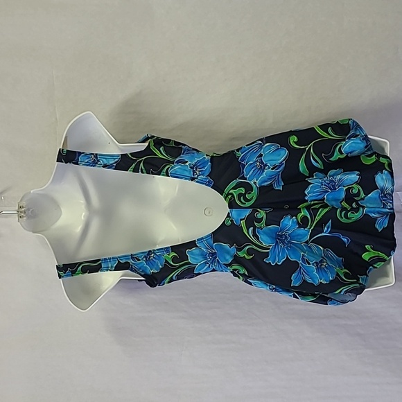 Bathing suit one piece - Picture 3 of 8